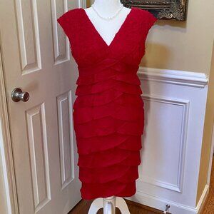 Adrianna Papell Elegant Red Cocktail Dress Size 8 Deep V Neckline Sleeveless